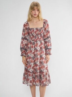 Aritzia Wilfred Grace Smocked Midi Dress Birch/Warm Sienna Red S Cottagecore